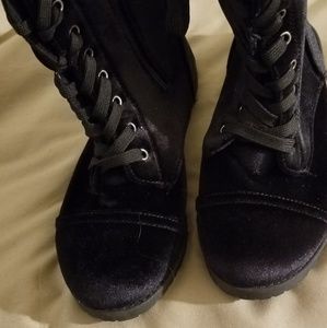 Dance boots